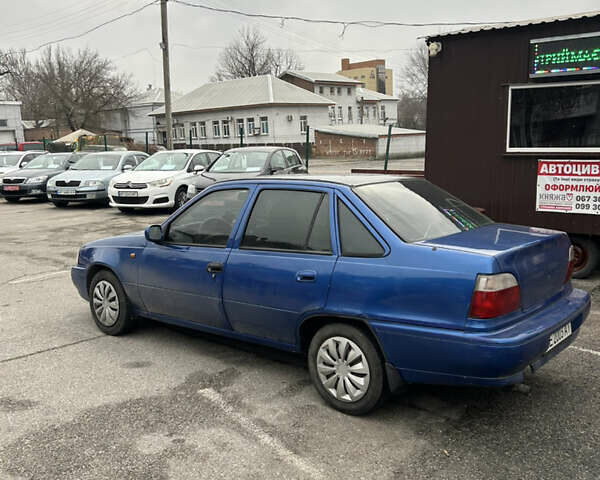 Синий Дэу Нексия, объемом двигателя 1.5 л и пробегом 237 тыс. км за 1500 $, фото 9 на Automoto.ua