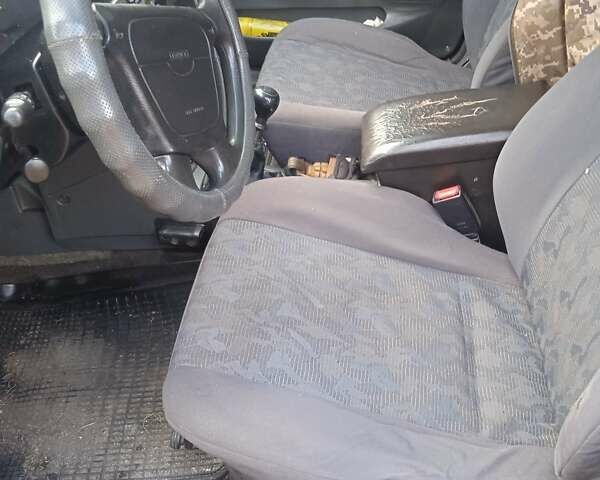 Синій Деу Нексія, об'ємом двигуна 1.5 л та пробігом 340 тис. км за 1800 $, фото 6 на Automoto.ua