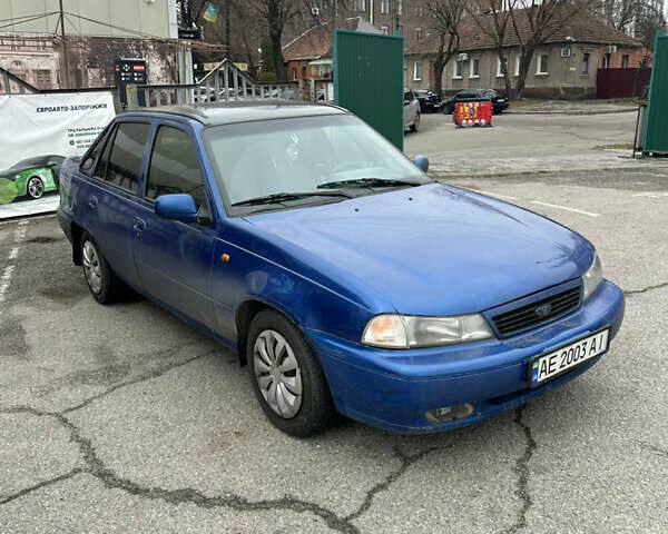 Синий Дэу Нексия, объемом двигателя 1.5 л и пробегом 237 тыс. км за 1500 $, фото 5 на Automoto.ua