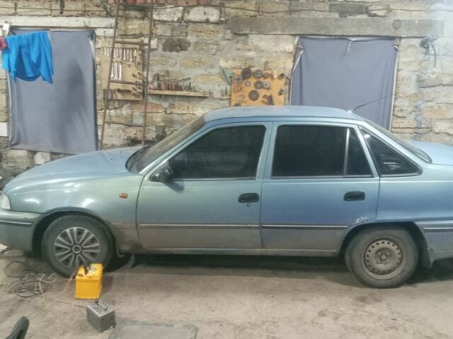 Синий Дэу Нексия, объемом двигателя 0 л и пробегом 120 тыс. км за 650 $, фото 1 на Automoto.ua