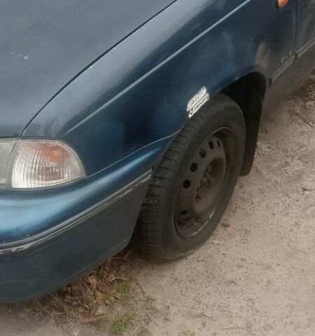 Синий Дэу Нексия, объемом двигателя 1.5 л и пробегом 2 тыс. км за 500 $, фото 3 на Automoto.ua