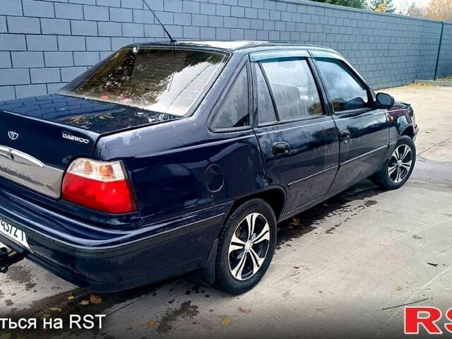 Синий Дэу Нексия, объемом двигателя 1.5 л и пробегом 199 тыс. км за 1850 $, фото 2 на Automoto.ua