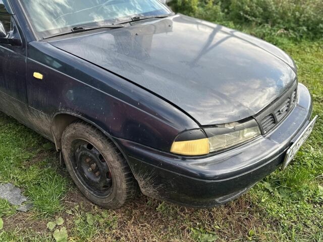 Синий Дэу Нексия, объемом двигателя 1.5 л и пробегом 200 тыс. км за 350 $, фото 2 на Automoto.ua