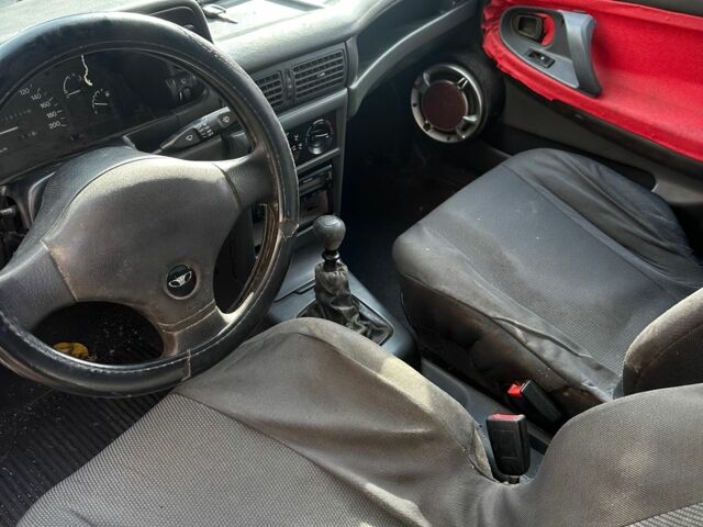 Синий Дэу Нексия, объемом двигателя 1.5 л и пробегом 200 тыс. км за 350 $, фото 6 на Automoto.ua