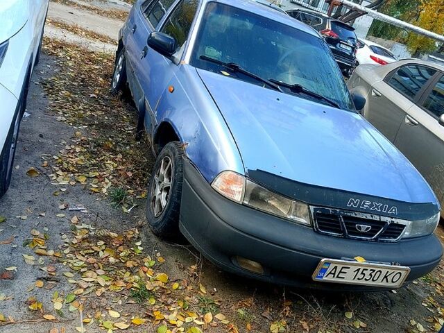 Синий Дэу Нексия, объемом двигателя 1.5 л и пробегом 228 тыс. км за 750 $, фото 2 на Automoto.ua