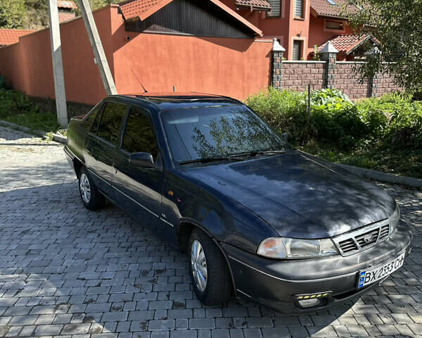 Синій Деу Нексія, об'ємом двигуна 1.5 л та пробігом 290 тис. км за 999 $, фото 7 на Automoto.ua