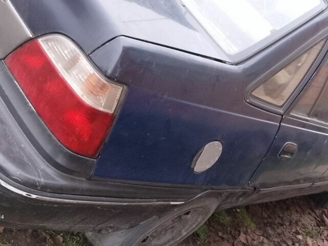 Синий Дэу Нексия, объемом двигателя 0 л и пробегом 10 тыс. км за 550 $, фото 4 на Automoto.ua