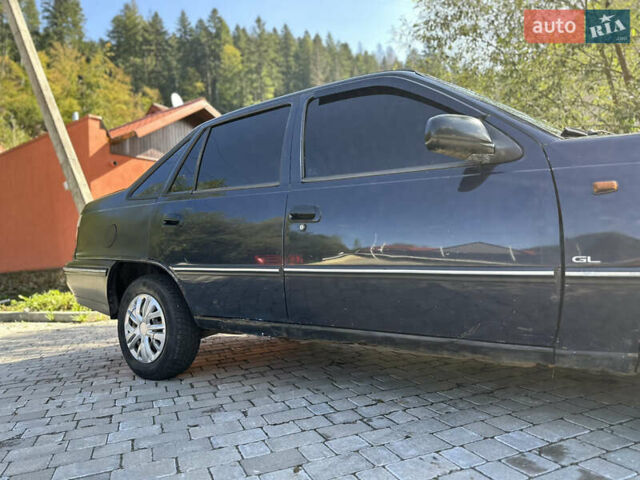 Синій Деу Нексія, об'ємом двигуна 1.5 л та пробігом 290 тис. км за 999 $, фото 9 на Automoto.ua