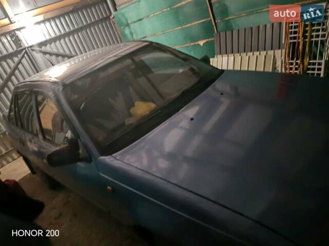 Синий Дэу Нексия, объемом двигателя 1.5 л и пробегом 158 тыс. км за 1700 $, фото 1 на Automoto.ua