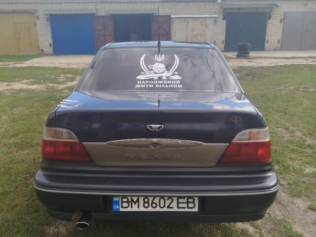 Синій Деу Нексія, об'ємом двигуна 1.5 л та пробігом 240 тис. км за 1500 $, фото 2 на Automoto.ua