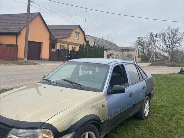 Синий Дэу Нексия, объемом двигателя 1.5 л и пробегом 2 тыс. км за 643 $, фото 2 на Automoto.ua