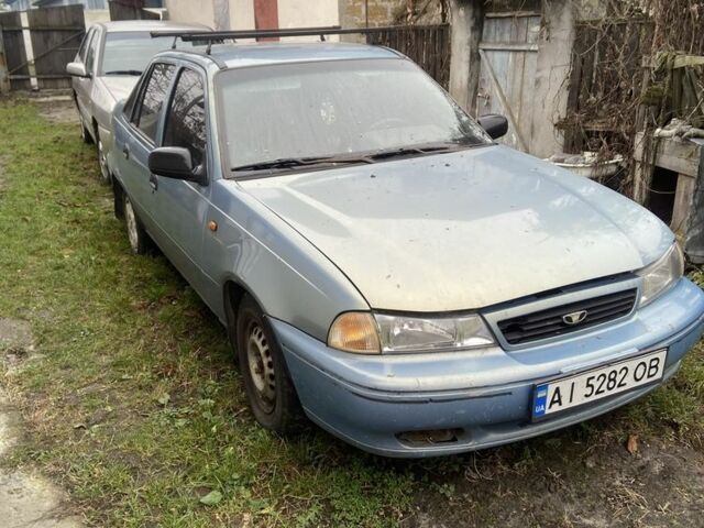 Синий Дэу Нексия, объемом двигателя 1.5 л и пробегом 276 тыс. км за 1000 $, фото 1 на Automoto.ua