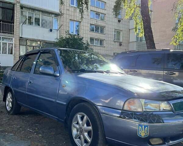 Синий Дэу Нексия, объемом двигателя 1.5 л и пробегом 227 тыс. км за 1300 $, фото 3 на Automoto.ua