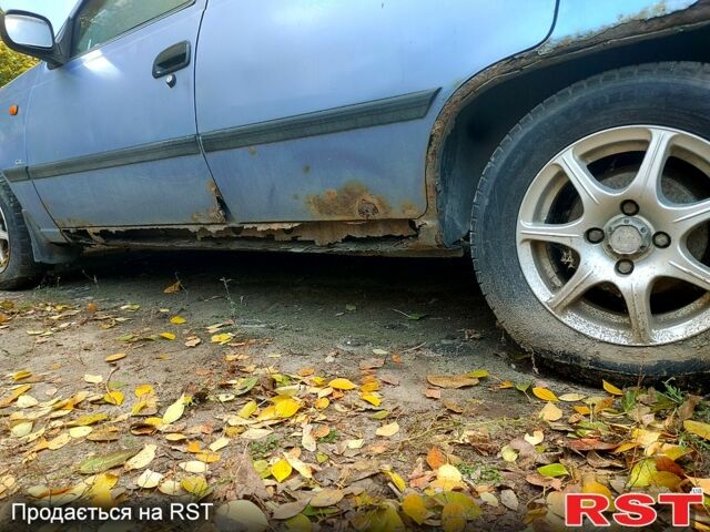 Синий Дэу Нексия, объемом двигателя 1.5 л и пробегом 228 тыс. км за 750 $, фото 3 на Automoto.ua