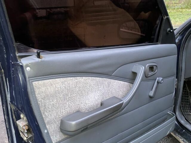 Синий Дэу Нексия, объемом двигателя 1.5 л и пробегом 1 тыс. км за 800 $, фото 5 на Automoto.ua