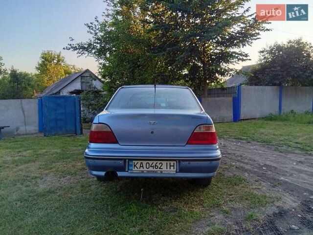 Синий Дэу Нексия, объемом двигателя 1.5 л и пробегом 300 тыс. км за 961 $, фото 1 на Automoto.ua