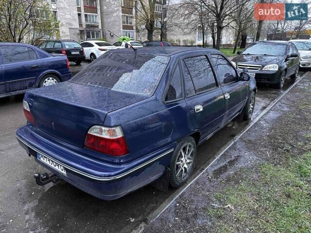 Синий Дэу Нексия, объемом двигателя 1.5 л и пробегом 260 тыс. км за 1600 $, фото 2 на Automoto.ua