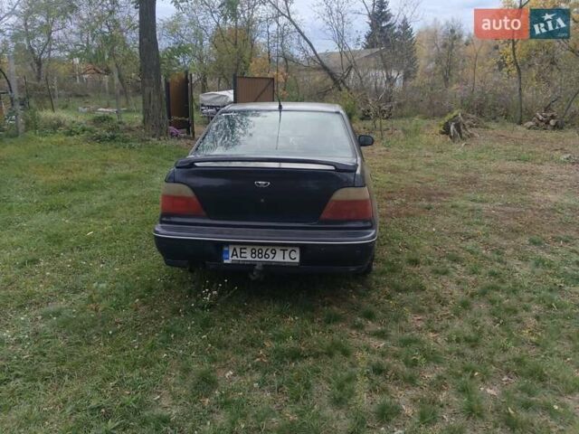 Синий Дэу Нексия, объемом двигателя 1.5 л и пробегом 335 тыс. км за 1900 $, фото 1 на Automoto.ua