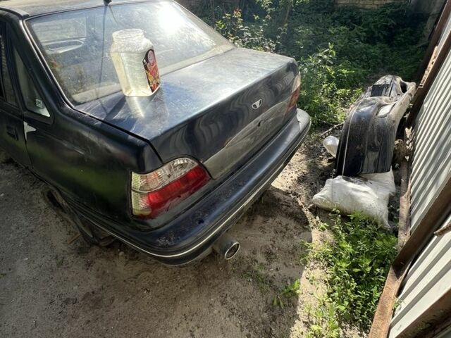 Синій Деу Нексія, об'ємом двигуна 1.6 л та пробігом 300 тис. км за 700 $, фото 3 на Automoto.ua