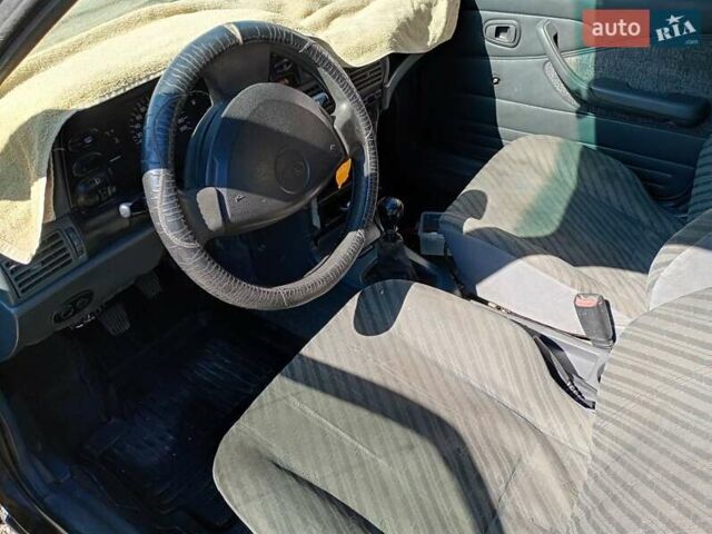 Синій Деу Нексія, об'ємом двигуна 1.5 л та пробігом 200 тис. км за 1200 $, фото 2 на Automoto.ua