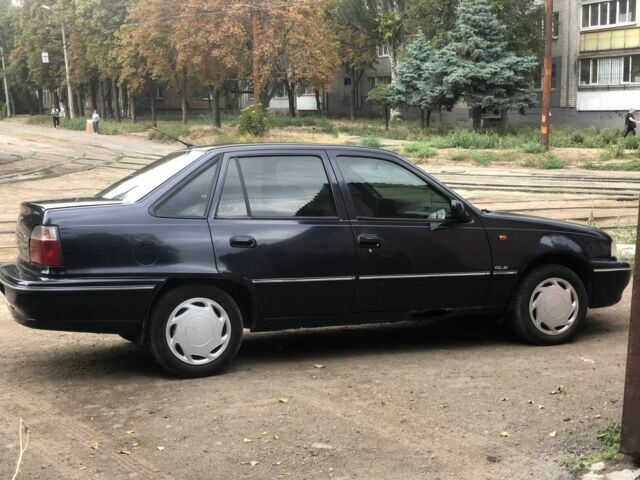Синий Дэу Нексия, объемом двигателя 1 л и пробегом 445 тыс. км за 1450 $, фото 2 на Automoto.ua