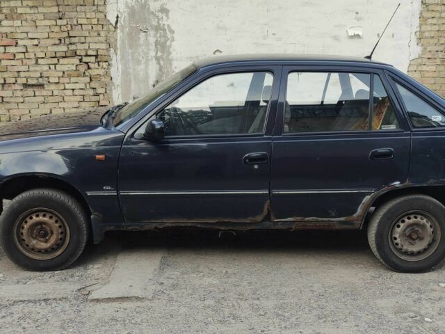 Синий Дэу Нексия, объемом двигателя 0 л и пробегом 190 тыс. км за 1250 $, фото 5 на Automoto.ua