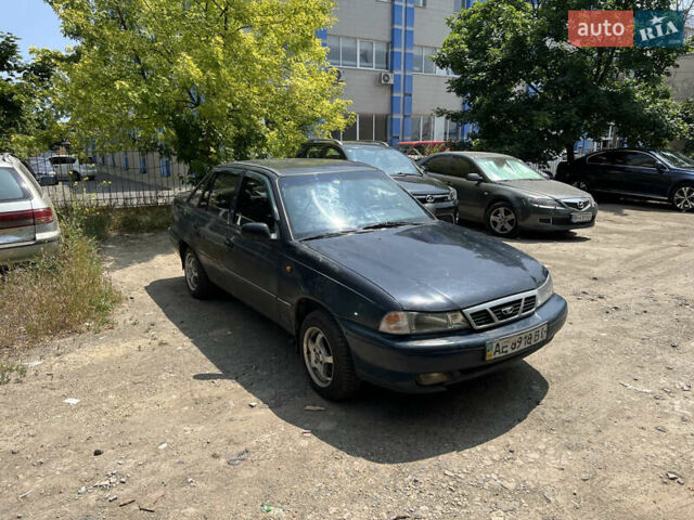 Синий Дэу Нексия, объемом двигателя 1.5 л и пробегом 151 тыс. км за 1500 $, фото 2 на Automoto.ua