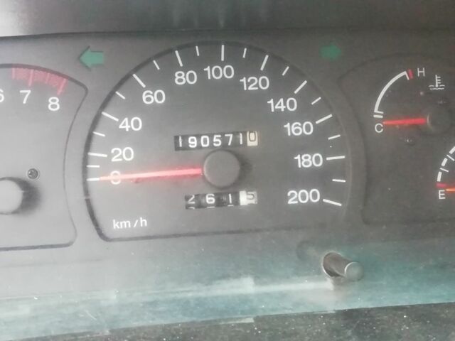 Синий Дэу Нексия, объемом двигателя 1.5 л и пробегом 190 тыс. км за 1500 $, фото 7 на Automoto.ua