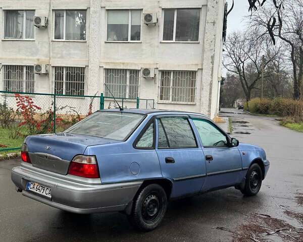 Синий Дэу Нексия, объемом двигателя 1.5 л и пробегом 230 тыс. км за 1050 $, фото 3 на Automoto.ua