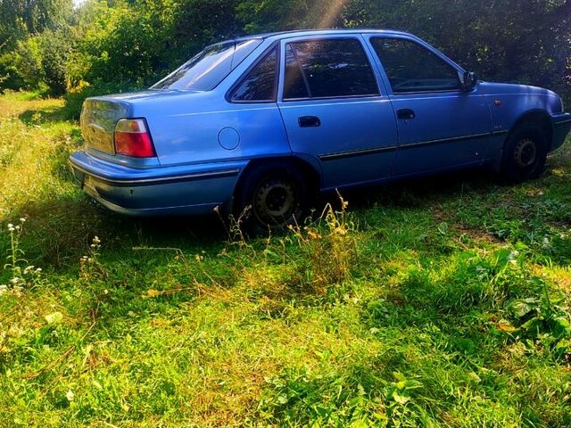 Синій Деу Нексія, об'ємом двигуна 1.5 л та пробігом 183 тис. км за 1850 $, фото 4 на Automoto.ua