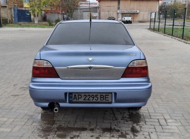 Синий Дэу Нексия, объемом двигателя 1.5 л и пробегом 140 тыс. км за 1700 $, фото 8 на Automoto.ua