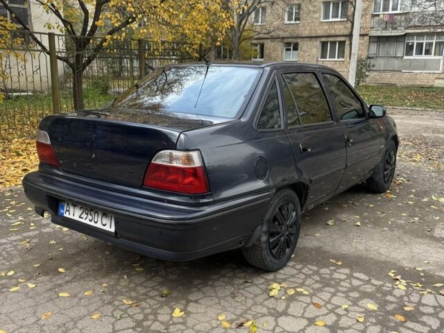 Синий Дэу Нексия, объемом двигателя 1.5 л и пробегом 175 тыс. км за 1300 $, фото 3 на Automoto.ua