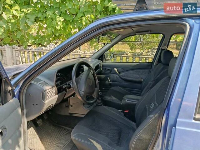 Синій Деу Нексія, об'ємом двигуна 1.5 л та пробігом 67 тис. км за 2500 $, фото 3 на Automoto.ua