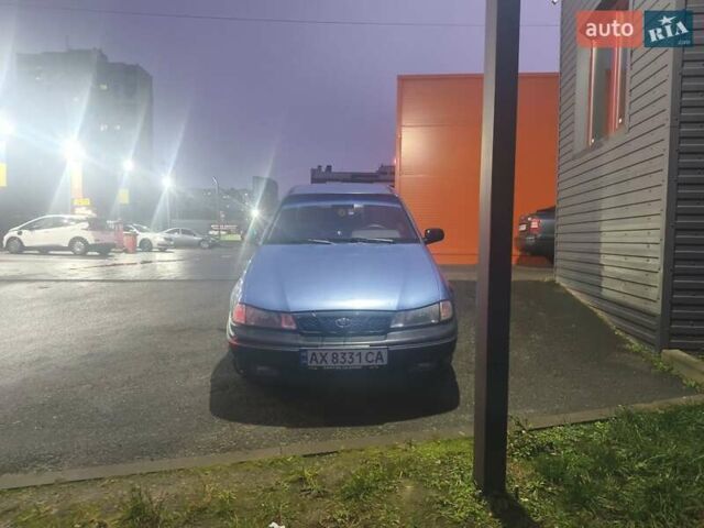 Синий Дэу Нексия, объемом двигателя 1.5 л и пробегом 300 тыс. км за 1600 $, фото 3 на Automoto.ua