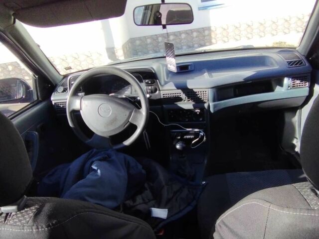 Синий Дэу Нексия, объемом двигателя 1.5 л и пробегом 218 тыс. км за 1650 $, фото 5 на Automoto.ua