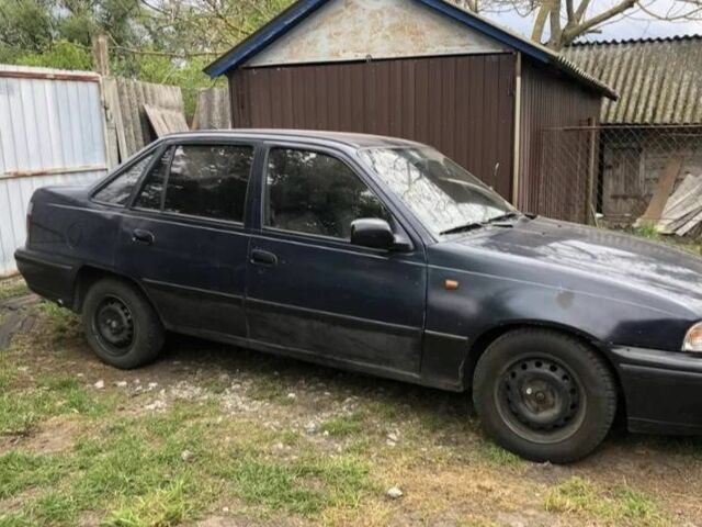 Синий Дэу Нексия, объемом двигателя 0 л и пробегом 400 тыс. км за 605 $, фото 5 на Automoto.ua