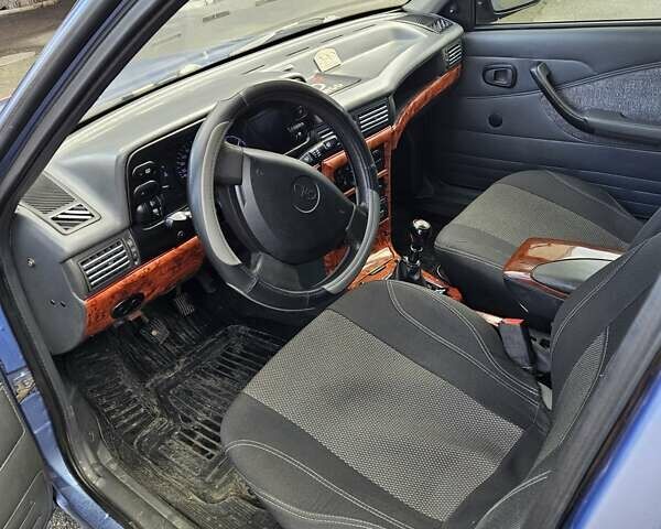 Синій Деу Нексія, об'ємом двигуна 1.5 л та пробігом 273 тис. км за 1990 $, фото 4 на Automoto.ua