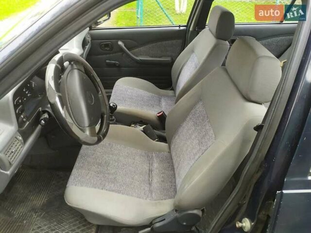 Синий Дэу Нексия, объемом двигателя 1.5 л и пробегом 95 тыс. км за 2700 $, фото 6 на Automoto.ua