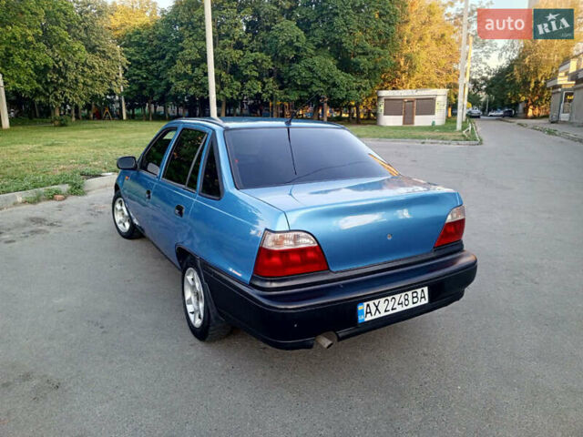 Синий Дэу Нексия, объемом двигателя 1.5 л и пробегом 170 тыс. км за 1800 $, фото 3 на Automoto.ua