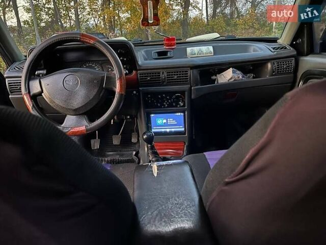 Синий Дэу Нексия, объемом двигателя 1.5 л и пробегом 142 тыс. км за 2350 $, фото 7 на Automoto.ua