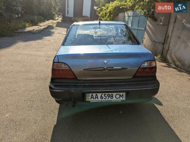Синій Деу Нексія, об'ємом двигуна 1.5 л та пробігом 156 тис. км за 2000 $, фото 2 на Automoto.ua