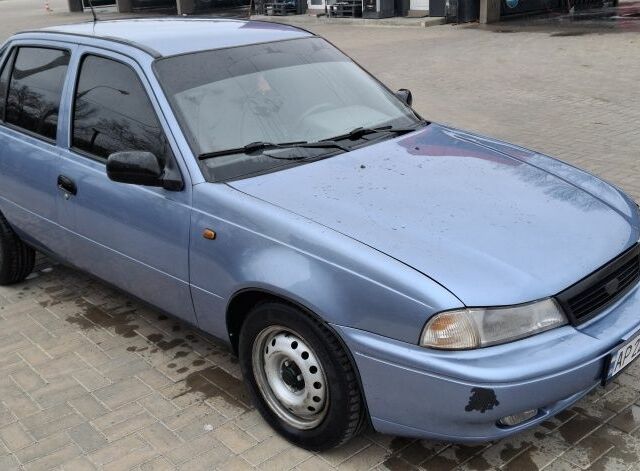 Синий Дэу Нексия, объемом двигателя 1.5 л и пробегом 140 тыс. км за 1700 $, фото 1 на Automoto.ua