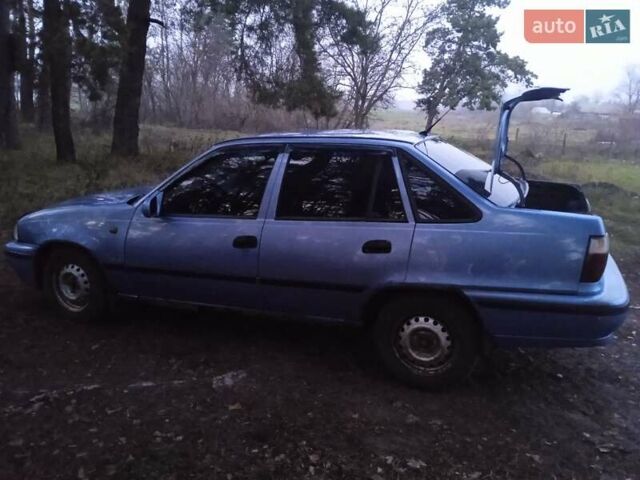 Синій Деу Нексія, об'ємом двигуна 1.5 л та пробігом 281 тис. км за 700 $, фото 3 на Automoto.ua
