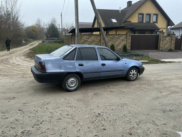 Синий Дэу Нексия, объемом двигателя 1.5 л и пробегом 200 тыс. км за 600 $, фото 7 на Automoto.ua