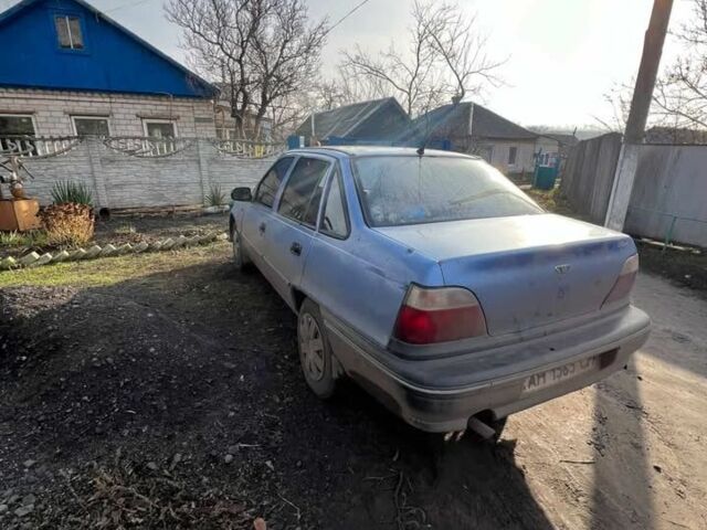 Синий Дэу Нексия, объемом двигателя 1.5 л и пробегом 3 тыс. км за 1400 $, фото 4 на Automoto.ua