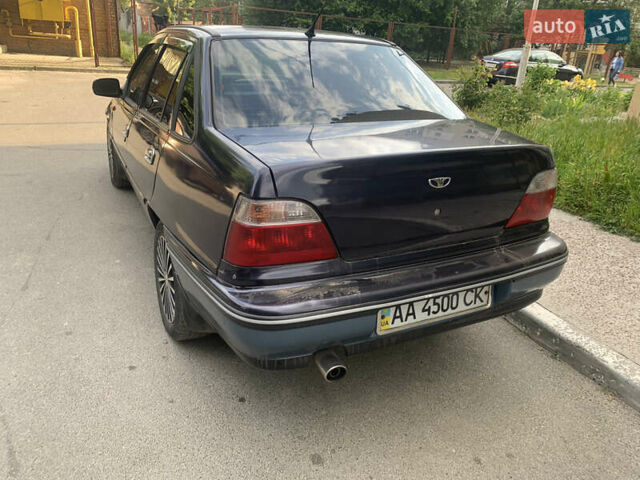 Синий Дэу Нексия, объемом двигателя 1.5 л и пробегом 170 тыс. км за 3000 $, фото 2 на Automoto.ua