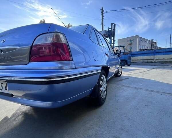 Деу Нексія 2007 у Кременчуге на Automoto.ua Синій Деу Нексія, об'ємом двигуна 1.5 л та пробігом 50 тис. км за 3200 $, фото 9 на Automoto.ua