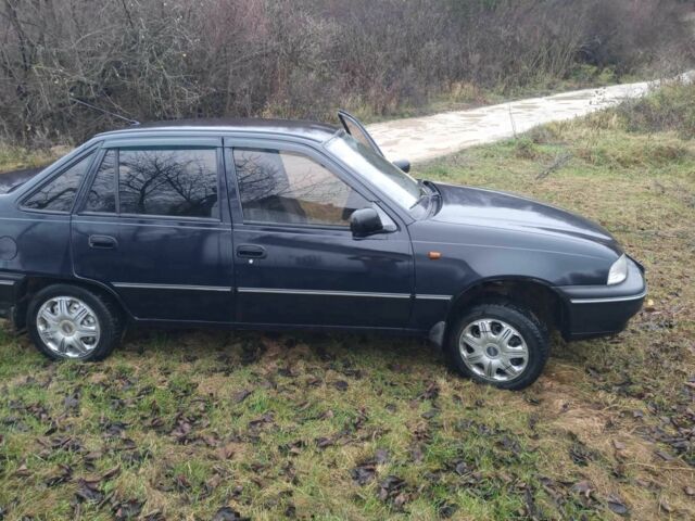 Синій Деу Нексія, об'ємом двигуна 1.5 л та пробігом 210 тис. км за 1700 $, фото 3 на Automoto.ua