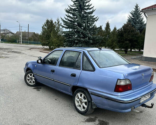 Дэу Нексия 2007 в Изяслве на Automoto.ua Синий Дэу Нексия, объемом двигателя 1.5 л и пробегом 345 тыс. км за 1600 $, фото 4 на Automoto.ua