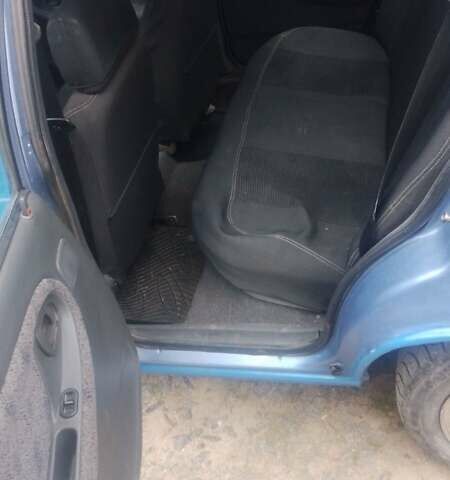 Синий Дэу Нексия, объемом двигателя 1.6 л и пробегом 200 тыс. км за 1600 $, фото 2 на Automoto.ua